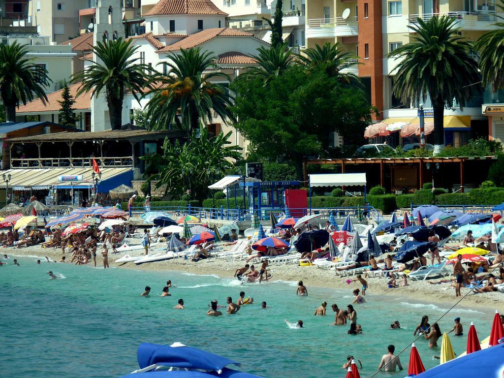 Apartment In Saranda エクステリア 写真